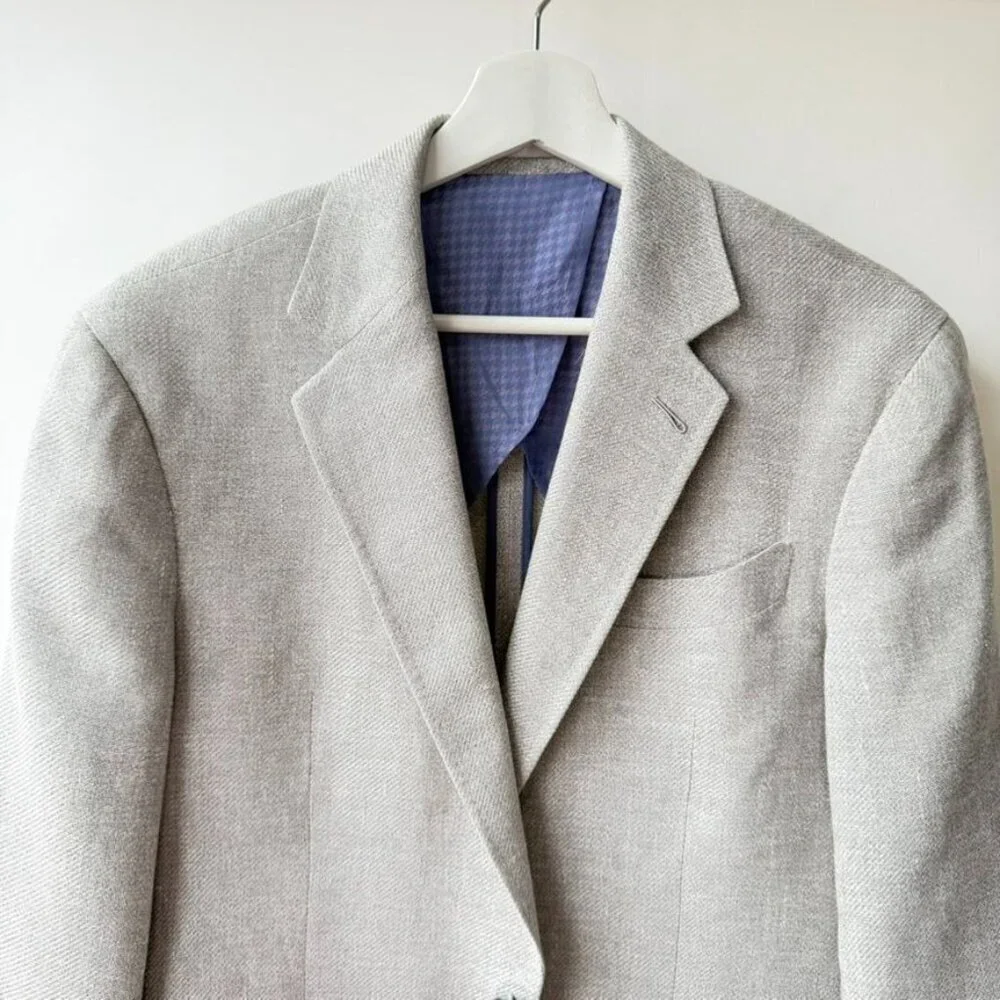 Knot Standard Grey Linen blend – Tailored Sport Coat Size 39 or 40
